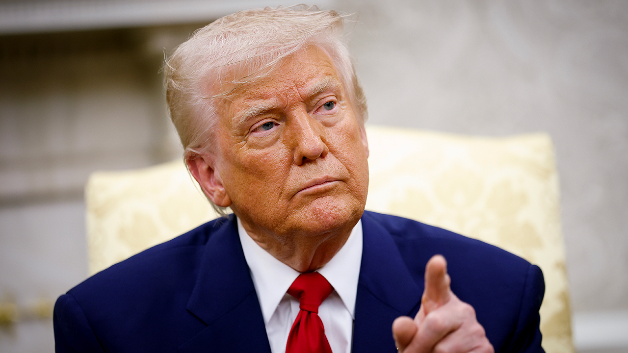 A $1,000 Surprise from Trump—Check If Your Birth Year Is on the List